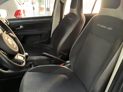 VOLKSWAGEN Cross UP 1.0 12V 4P TSI FLEX, Foto 3