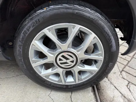 VOLKSWAGEN Cross UP 1.0 12V 4P TSI FLEX, Foto 11 VOLKSWAGEN Cross UP 1.0 12V 4P TSI FLEX, Foto 11