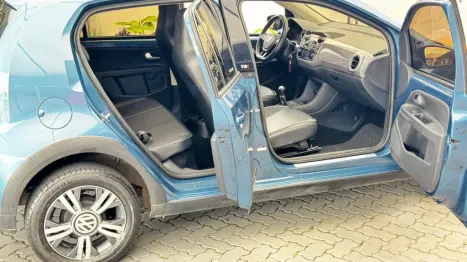 VOLKSWAGEN Cross UP 1.0 12V 4P TSI FLEX, Foto 11