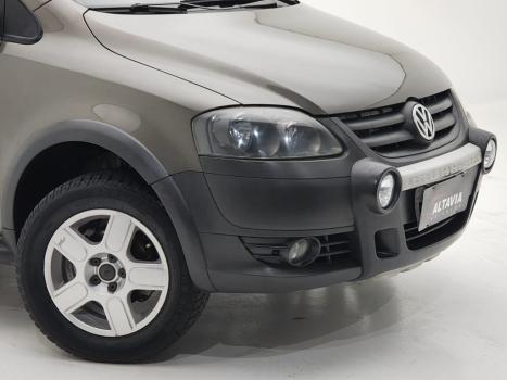 VOLKSWAGEN Crossfox 1.6 4P FLEX, Foto 2