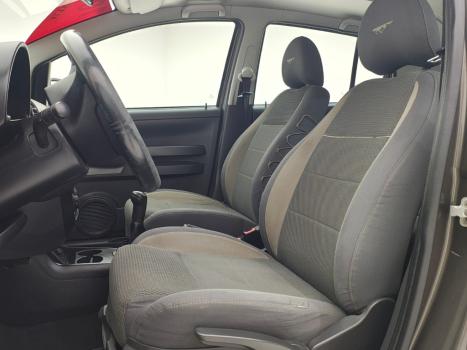 VOLKSWAGEN Crossfox 1.6 4P FLEX, Foto 13