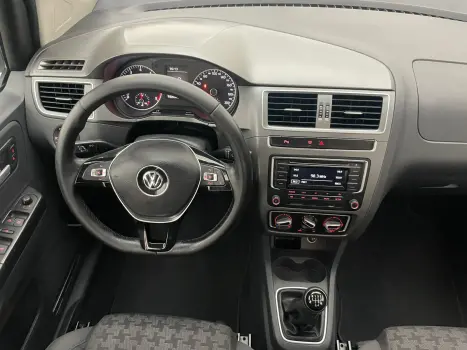 VOLKSWAGEN Fox 1.0 4P COMFORTLINE FLEX, Foto 12