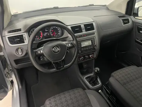 VOLKSWAGEN Fox 1.0 4P COMFORTLINE FLEX, Foto 13