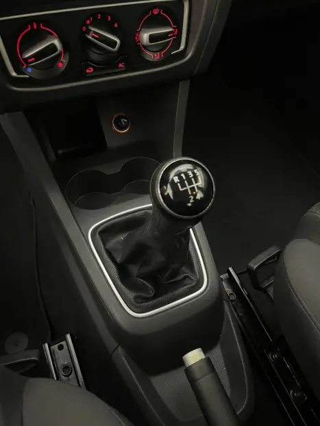 VOLKSWAGEN Fox 1.0 4P COMFORTLINE FLEX, Foto 16