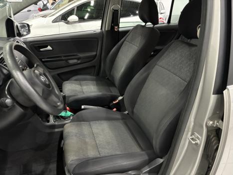 VOLKSWAGEN Fox 1.0 4P TREND FLEX, Foto 2
