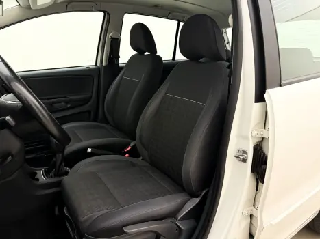 VOLKSWAGEN Fox 1.0 4P COMFORTLINE FLEX, Foto 17