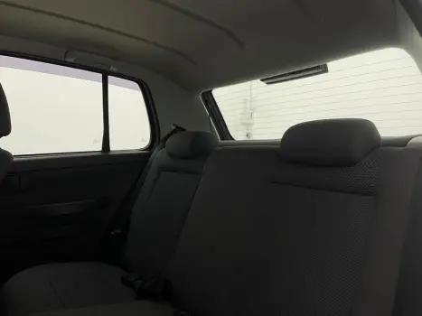 VOLKSWAGEN Fox 1.0 4P FLEX, Foto 10