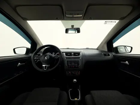 VOLKSWAGEN Fox 1.0, Foto 14