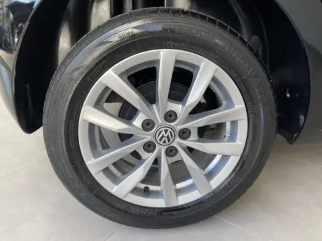 VOLKSWAGEN Fox 1.0, Foto 15