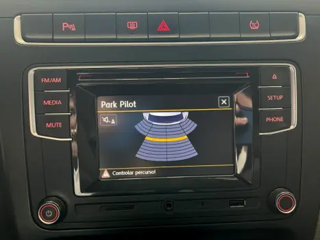 VOLKSWAGEN Fox 1.6 16V 4P MSI HIGHLINE FLEX, Foto 7 VOLKSWAGEN Fox 1.6 16V 4P MSI HIGHLINE FLEX, Foto 7