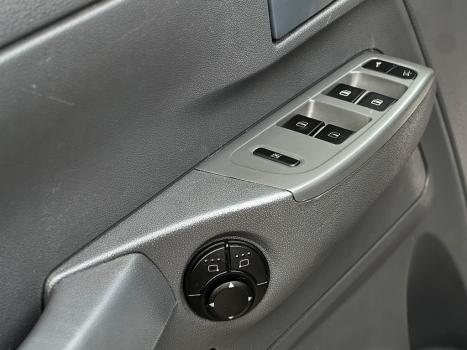 VOLKSWAGEN Fox 1.6 4P PLUS, Foto 9