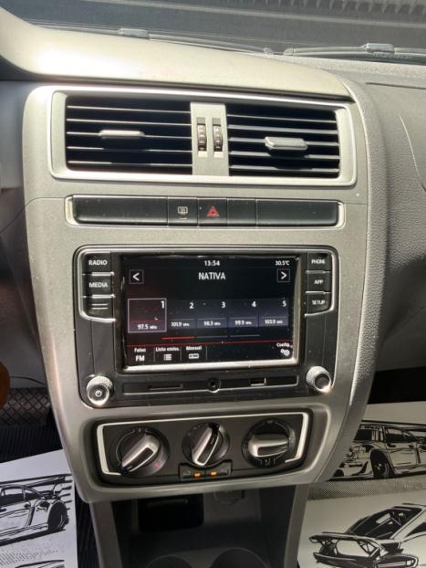 VOLKSWAGEN Fox 1.6 4P FLEX CONNECT I-MOTION AUTOMATIZADO, Foto 9