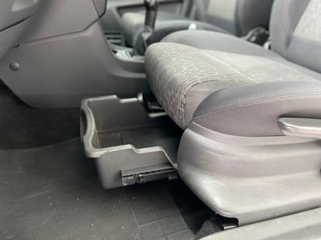 VOLKSWAGEN Fox 1.6 4P FLEX, Foto 10