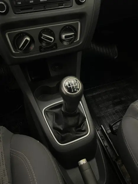 VOLKSWAGEN Fox 1.6 4P FLEX, Foto 15