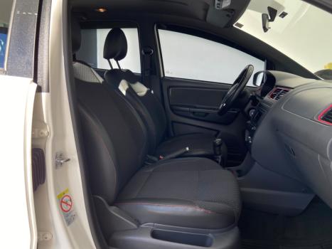 VOLKSWAGEN Fox 1.6 4P ROCK IN RIO FLEX, Foto 8