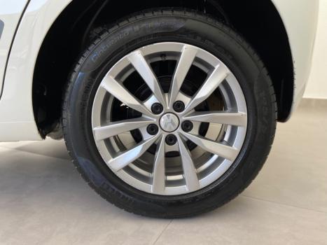 VOLKSWAGEN Fox 1.6 4P ROCK IN RIO FLEX, Foto 12