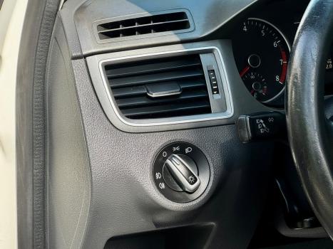 VOLKSWAGEN Fox 1.6 4P MSI COMFORTLINE FLEX, Foto 3