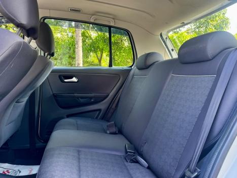 VOLKSWAGEN Fox 1.6 4P MSI COMFORTLINE FLEX, Foto 4