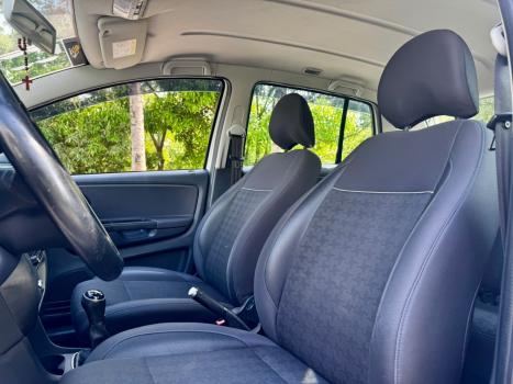 VOLKSWAGEN Fox 1.6 4P MSI COMFORTLINE FLEX, Foto 5