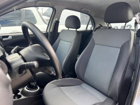 VOLKSWAGEN Gol 1.0 16V 4P, Foto 7