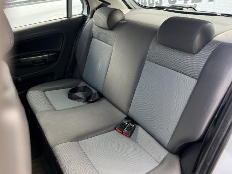 VOLKSWAGEN Gol 1.0 16V 4P, Foto 10