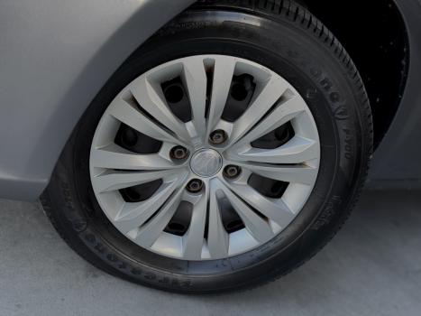 VOLKSWAGEN Gol 1.6 4P FLEX MSI TRENDLINE, Foto 4