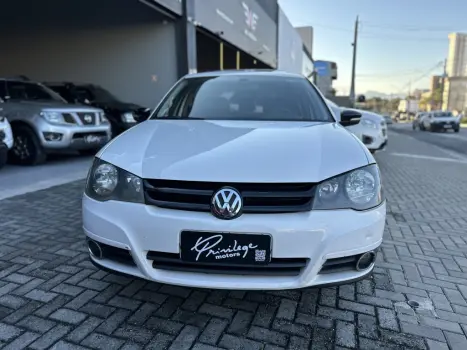 VOLKSWAGEN Golf 2.0 4P FLEX SPORTLINE AUTOM�TICO, Foto 4