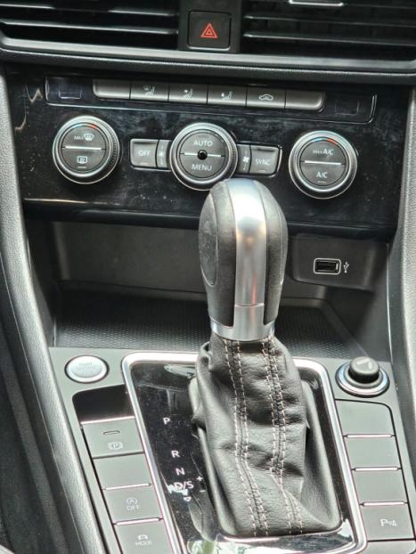VOLKSWAGEN Jetta 1.4 4P 250 TSI R-LINE AUTOMTICO, Foto 6