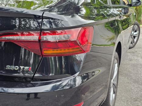 VOLKSWAGEN Jetta 1.4 4P 250 TSI R-LINE AUTOMTICO, Foto 7