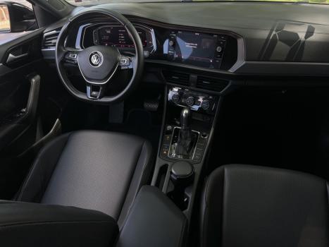 VOLKSWAGEN Jetta 1.4 4P 250 TSI R-LINE AUTOMTICO, Foto 9