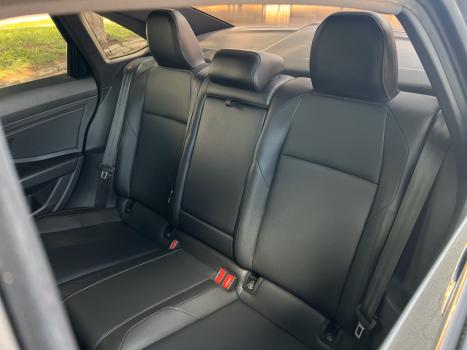 VOLKSWAGEN Jetta 1.4 4P 250 TSI R-LINE AUTOMTICO, Foto 11