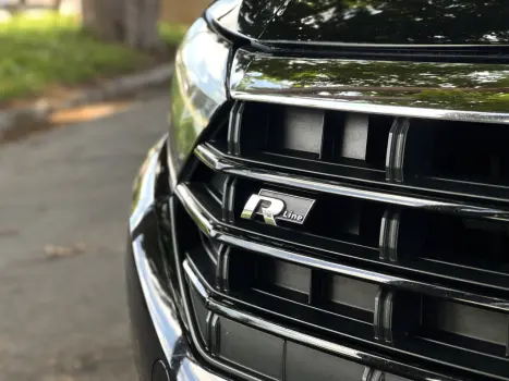 VOLKSWAGEN Jetta 1.4 4P 250 TSI R-LINE AUTOMTICO, Foto 8