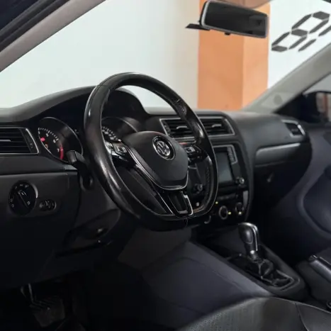 VOLKSWAGEN Jetta 1.4 16V 4P TSI COMFORTLINE AUTOM�TICO, Foto 9