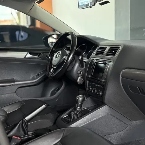 VOLKSWAGEN Jetta 1.4 16V 4P TSI COMFORTLINE AUTOM�TICO, Foto 11