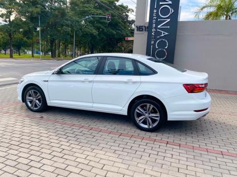 VOLKSWAGEN Jetta 1.4 4P 250 TSI R-LINE AUTOM�TICO, Foto 4