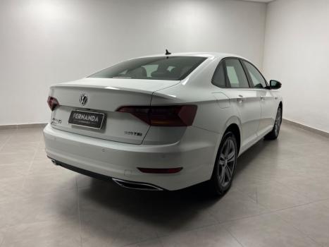 VOLKSWAGEN Jetta 1.4 4P 250 TSI R-LINE AUTOM�TICO, Foto 3