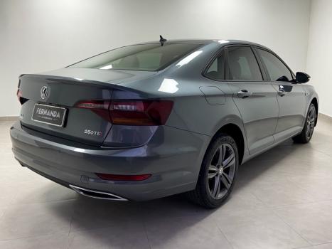 VOLKSWAGEN Jetta 1.4 4P 250 TSI R-LINE AUTOM�TICO, Foto 3