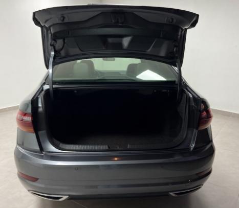 VOLKSWAGEN Jetta 1.4 4P 250 TSI R-LINE AUTOM�TICO, Foto 14