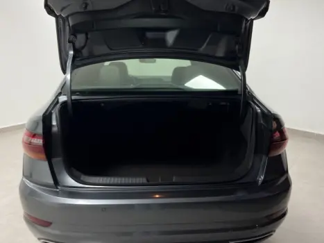 VOLKSWAGEN Jetta 1.4 4P 250 TSI R-LINE AUTOMÁTICO, Foto 14