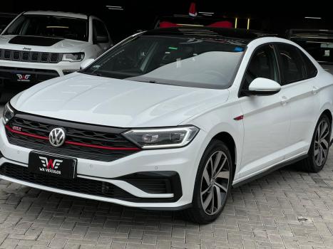 VOLKSWAGEN Jetta 2.0 4P 350 TSI GLI AUTOM�TICO DSG, Foto 2