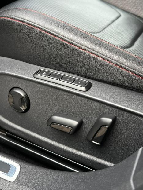 VOLKSWAGEN Jetta 2.0 4P 350 TSI GLI AUTOM�TICO DSG, Foto 19