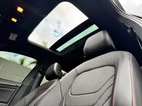VOLKSWAGEN Jetta 2.0 4P 350 TSI GLI AUTOMÁTICO DSG, Foto 7