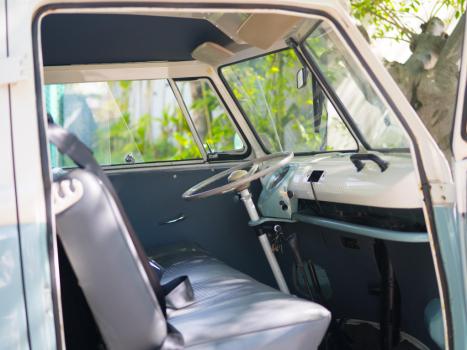 VOLKSWAGEN Kombi 1.6 STD 12 LUGARES LOTA��O, Foto 7