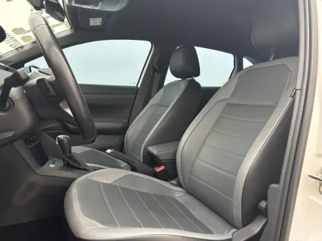 VOLKSWAGEN Nivus 1.0 4P FLEX 200 TSI HIGHLINE TURBO AUTOMÁTICO, Foto 14 VOLKSWAGEN Nivus 1.0 4P FLEX 200 TSI HIGHLINE TURBO AUTOMÁTICO, Foto 14