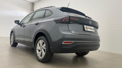 VOLKSWAGEN Nivus 1.0 4P FLEX 200 TSI COMFORTLINE TURBO AUTOMTICO, Foto 4