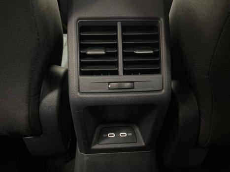 VOLKSWAGEN Nivus 1.0 4P FLEX 200 TSI COMFORTLINE TURBO AUTOMTICO, Foto 11