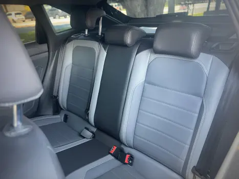 VOLKSWAGEN Nivus 1.0 4P FLEX 200 TSI HIGHLINE TURBO AUTOMTICO, Foto 8