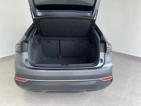 VOLKSWAGEN Nivus 1.0 4P FLEX 200 TSI COMFORTLINE TURBO AUTOMTICO, Foto 13