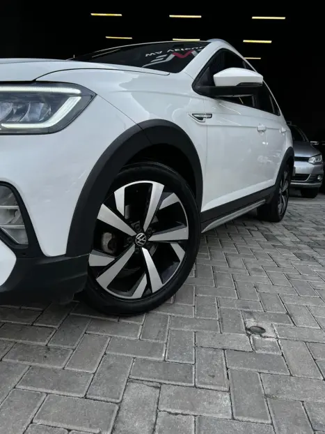 VOLKSWAGEN Nivus 1.0 4P FLEX 200 TSI HIGHLINE TURBO AUTOM�TICO, Foto 11