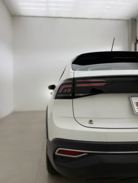 VOLKSWAGEN Nivus 1.0 4P FLEX 200 TSI COMFORTLINE TURBO AUTOM�TICO, Foto 6